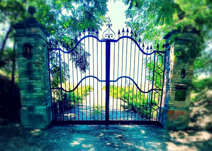 B&B Galluzzo Ancient Country 카살레키노 디 레노